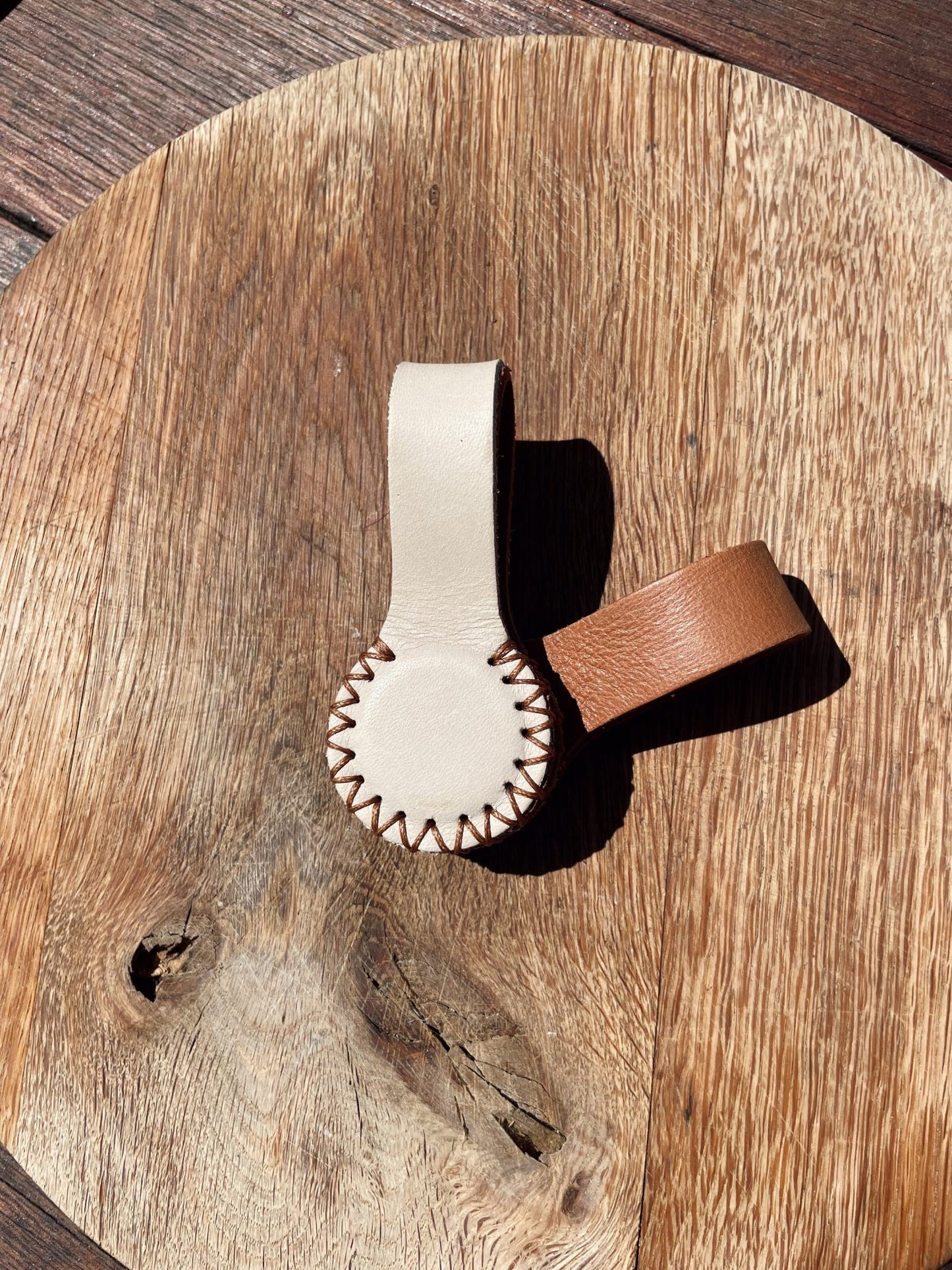Stella Clip Créme de La créme – Cream/Toffee with toffee stitching - Motherhood