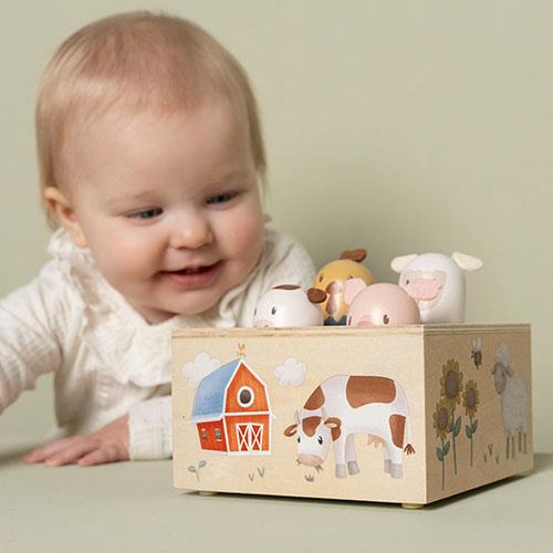 Little Dutch Pop Up Little Farm