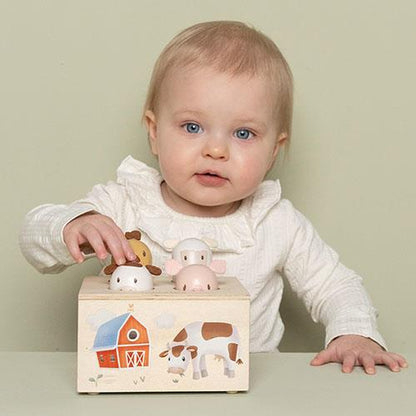 Little Dutch Pop Up Little Farm