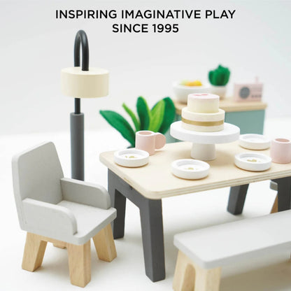 Le Toy Van - Dolls House Furniture: Dining Room Set - 18pcs