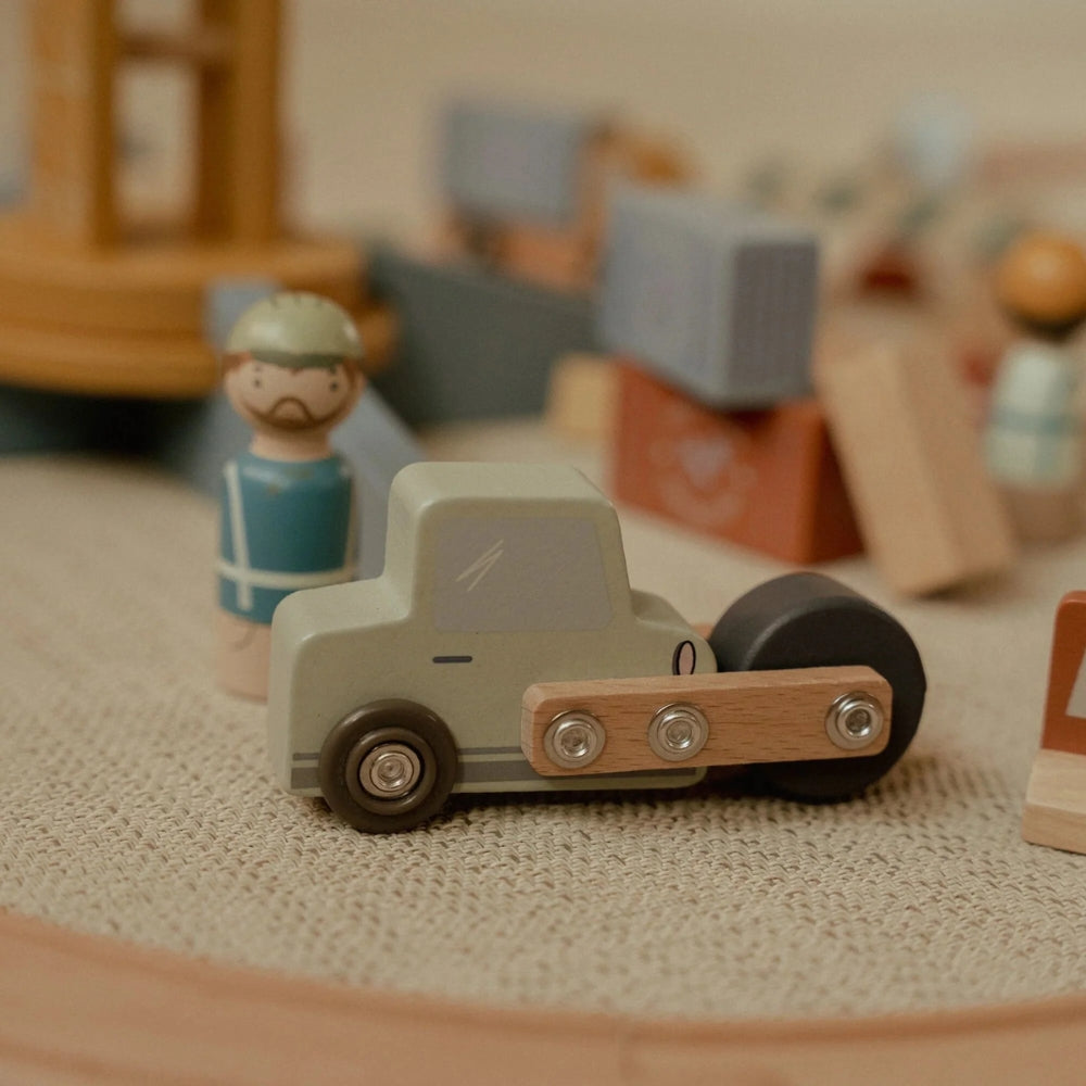 Little Dutch Wooden Crane Set FSC