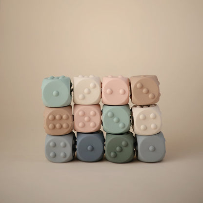 Mushie Dice Press Toy 2P - Motherhood