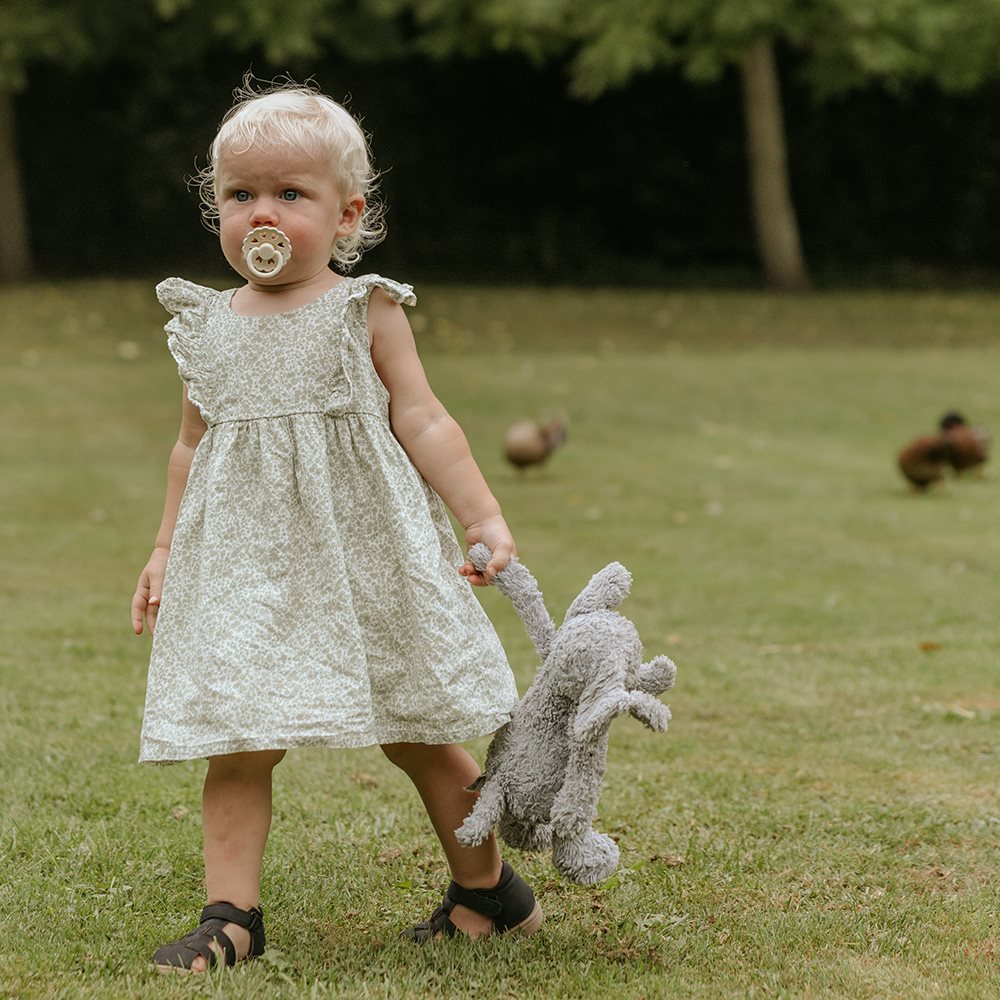 Frigg Fairytale Latex Ugly Duckling - Cream - Motherhood