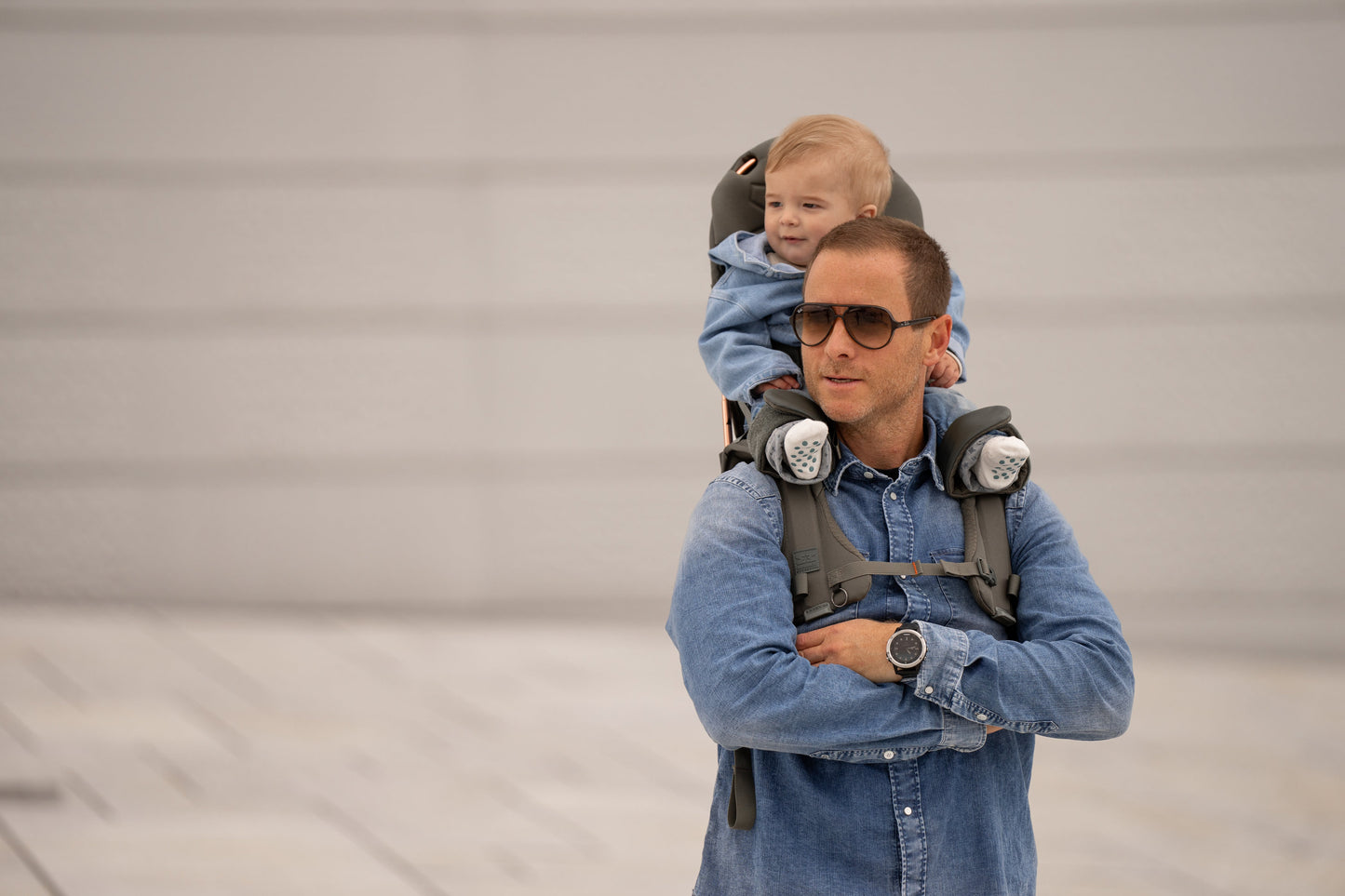 Minimeis G5 Shoulder Carrier - Premium