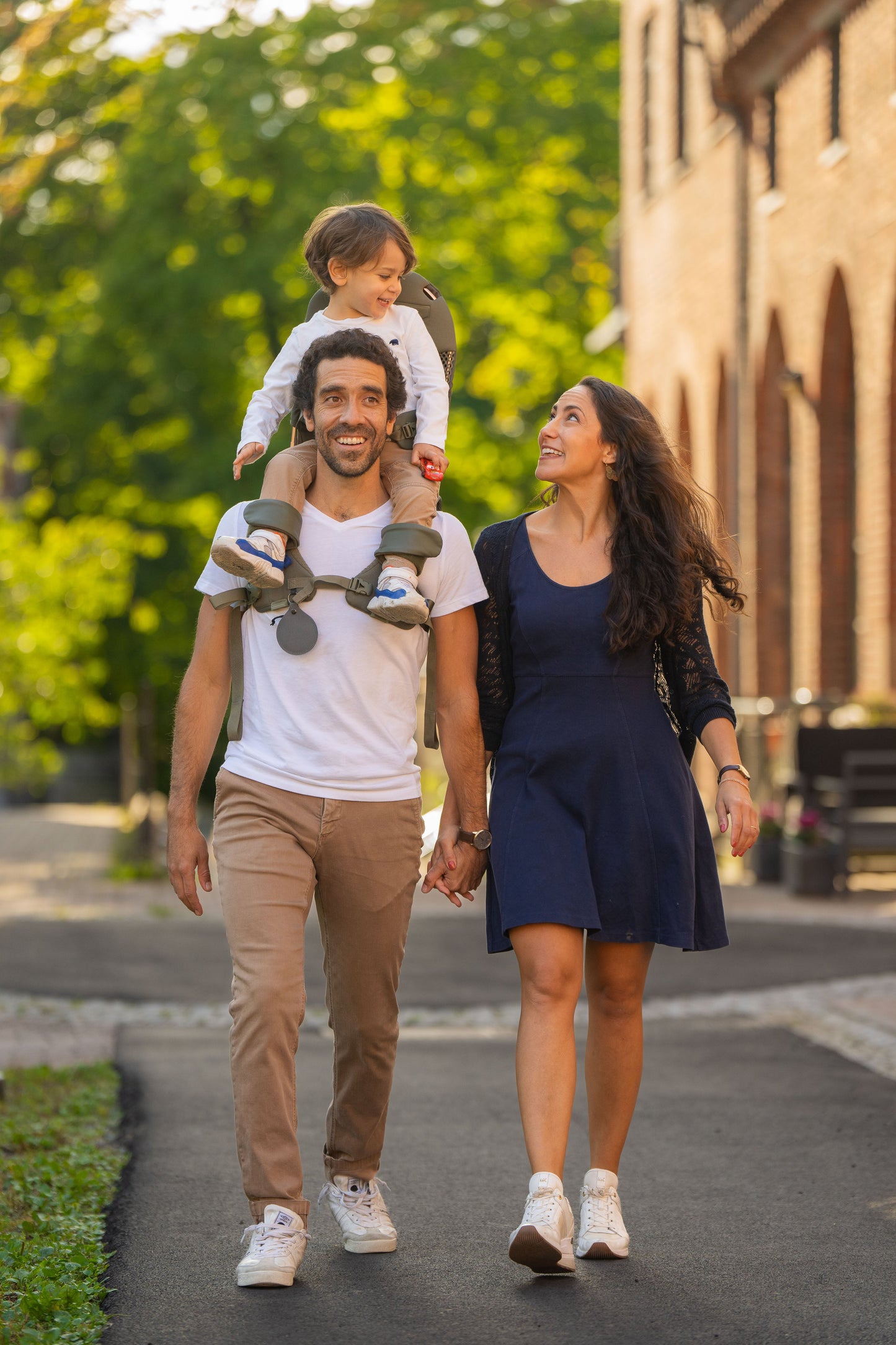 Minimeis G5 Shoulder Carrier - Premium