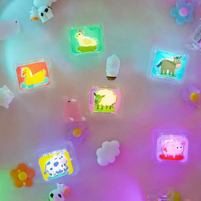 Glo Pals - Water Activated Light-Up Sensory Toys - Farm (6 Pack)