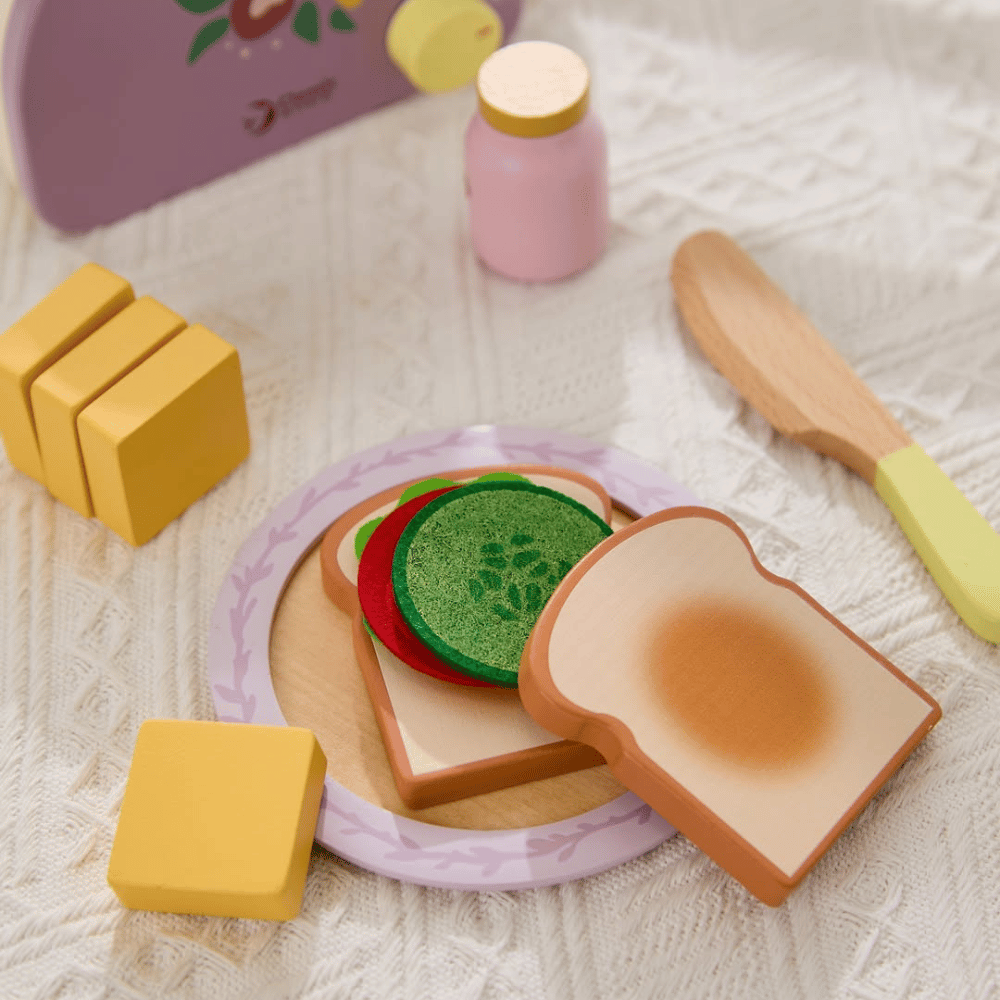Classic World - Pretend & Play - Wooden Toaster Breakfast Set - 13pcs