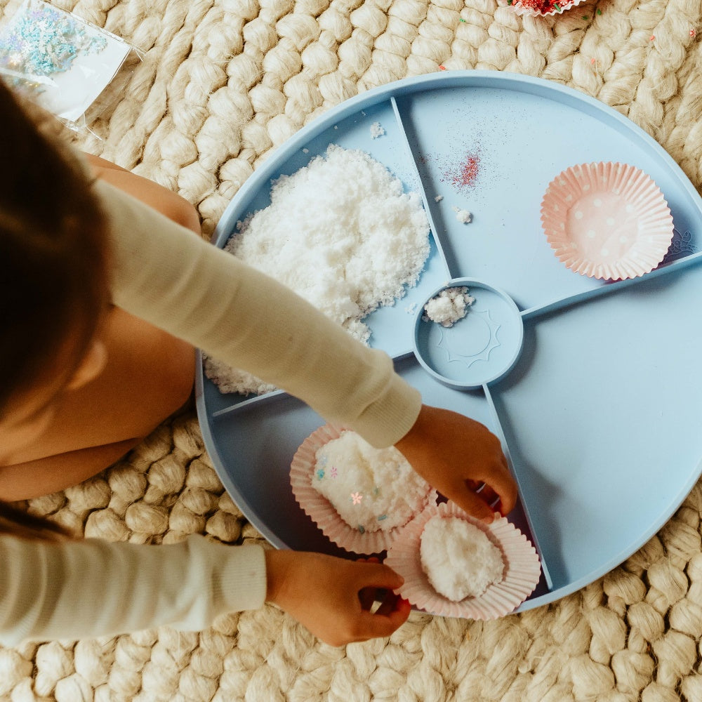 Jellystone Designs - Sensory Tray Play with Illustrated Silicone Lid
