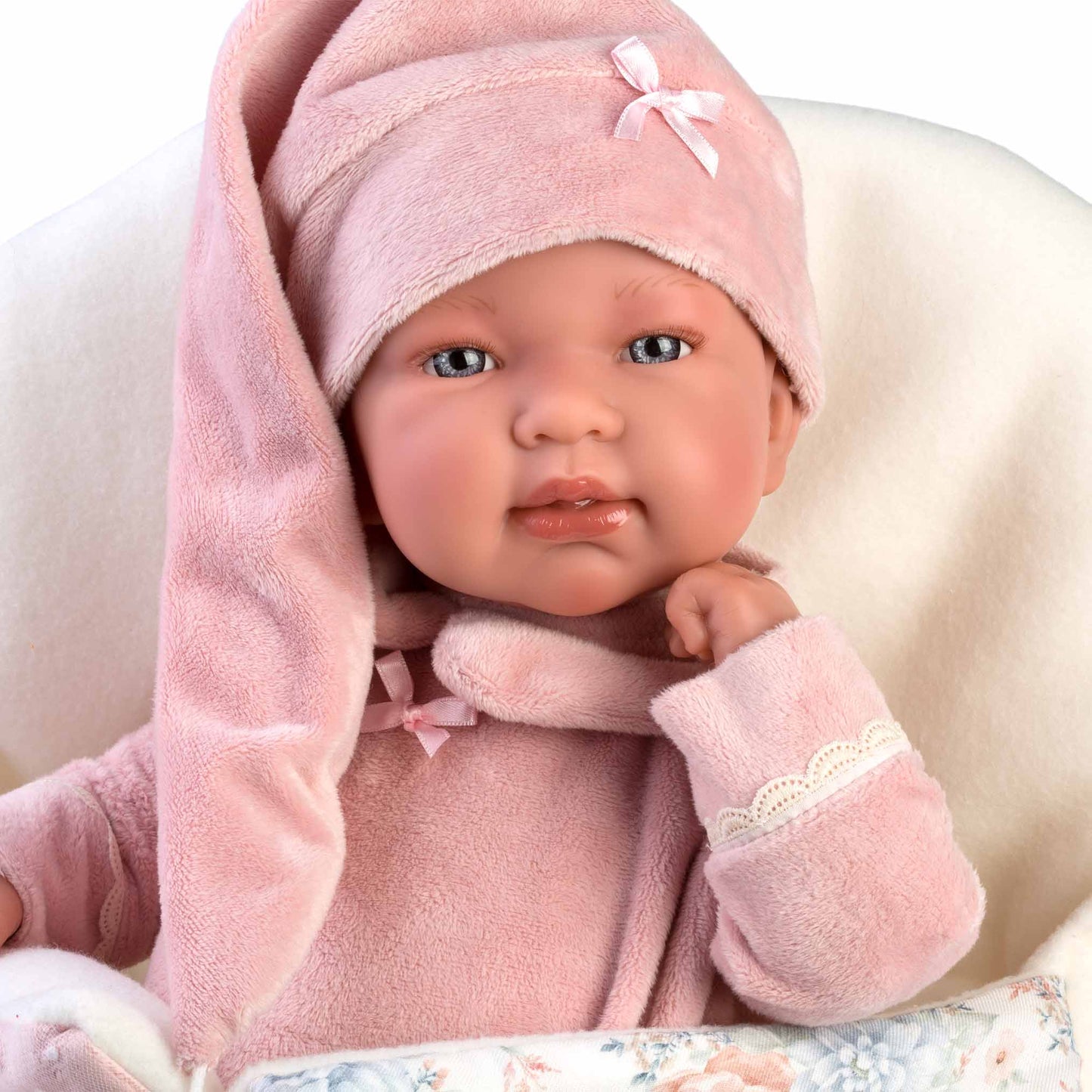 Llorens - Tina Baby Girl Doll with Clothing, Accessories & Multi-Functional Vintage Cushion - 44cm (Mechanism Optional)
