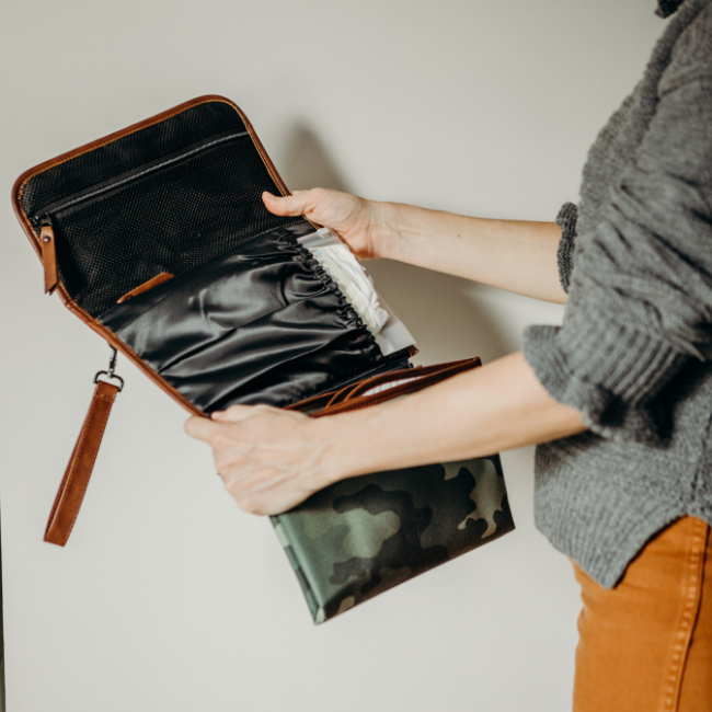 DockATot Clutch Changer
