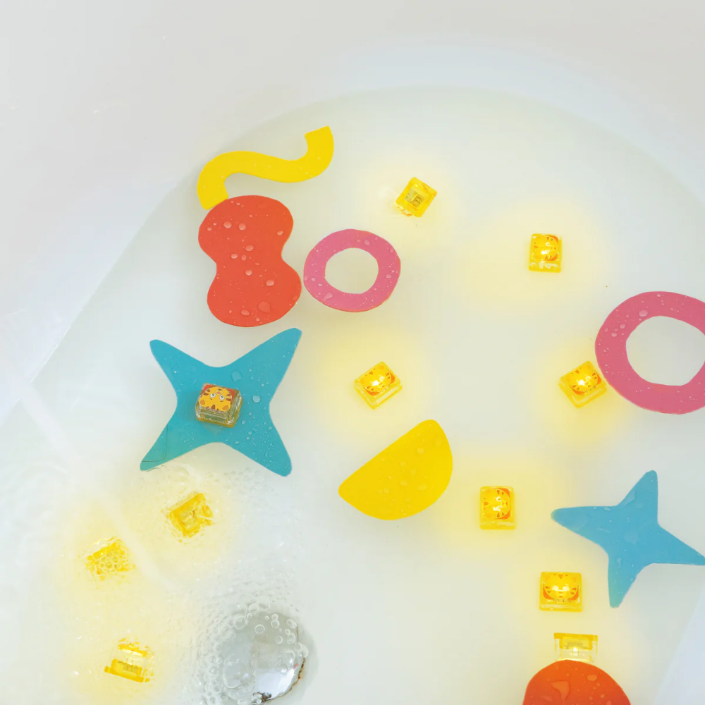 Glo Pals - Water Activated Light-Up Sensory Toys - Daniel Tiger (4 Pack)