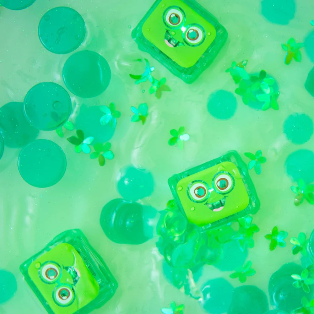 Glo Pals - Water Activated Light-Up Sensory Toys - Pippa (4 Pack)