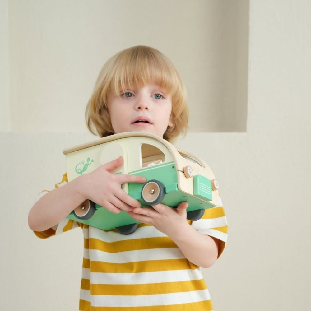 Classic World - Pretend & Play Camper Van Doll House - Wooden Play Set - 9pcs