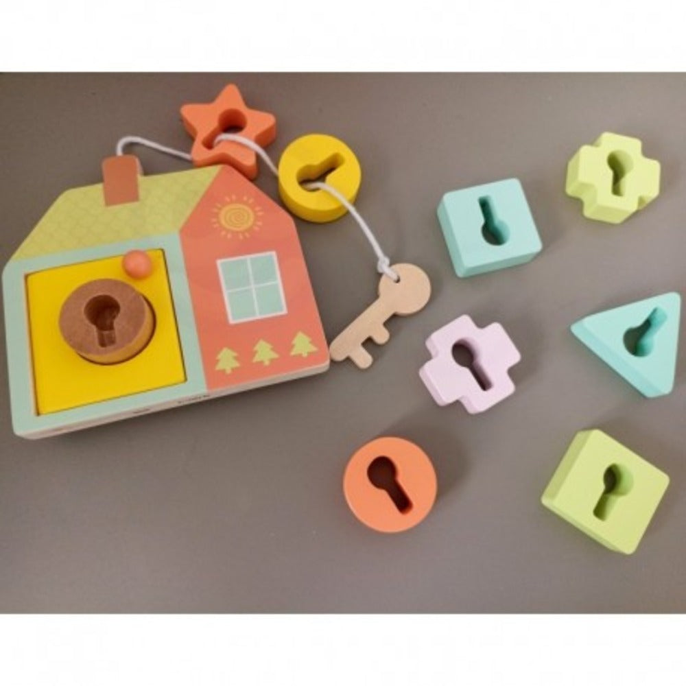 Classic World - Lacing & Locking Door Busy Board