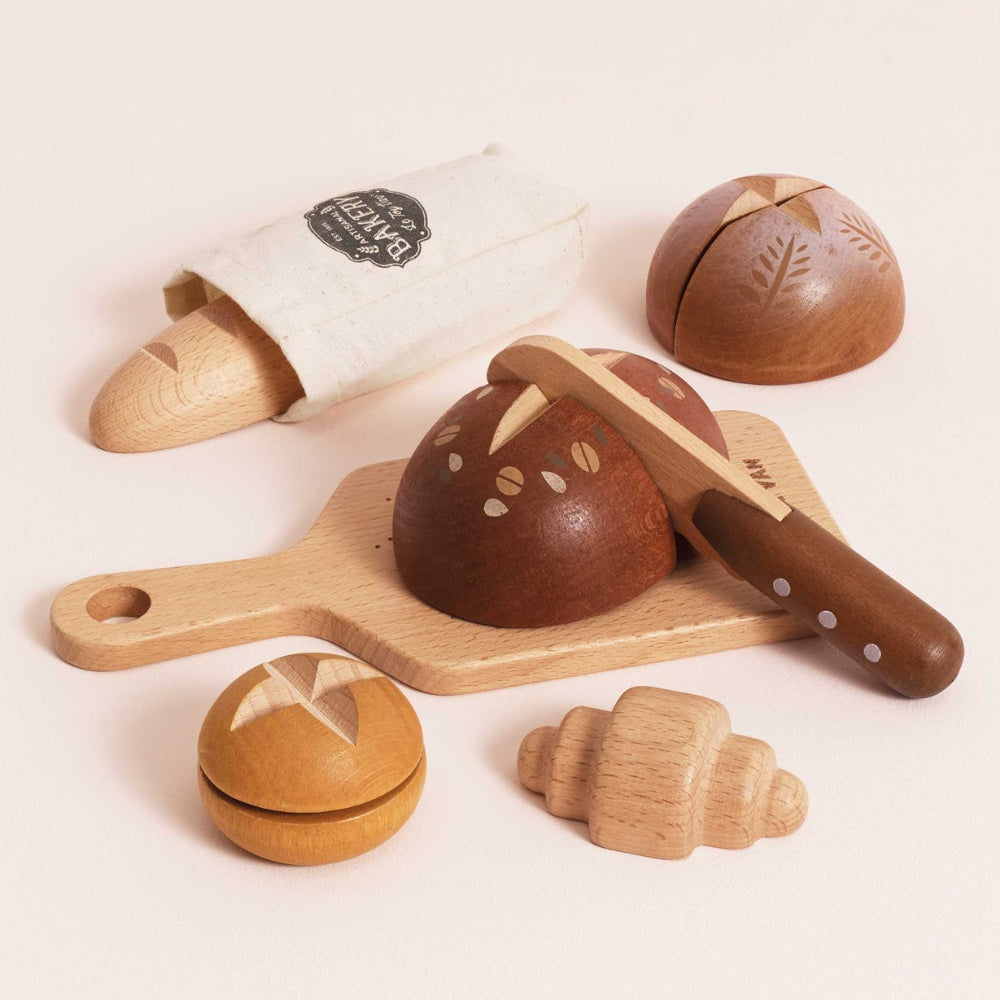 Le Toy Van - Wooden Artisan Bread & Knife Set - 12pcs