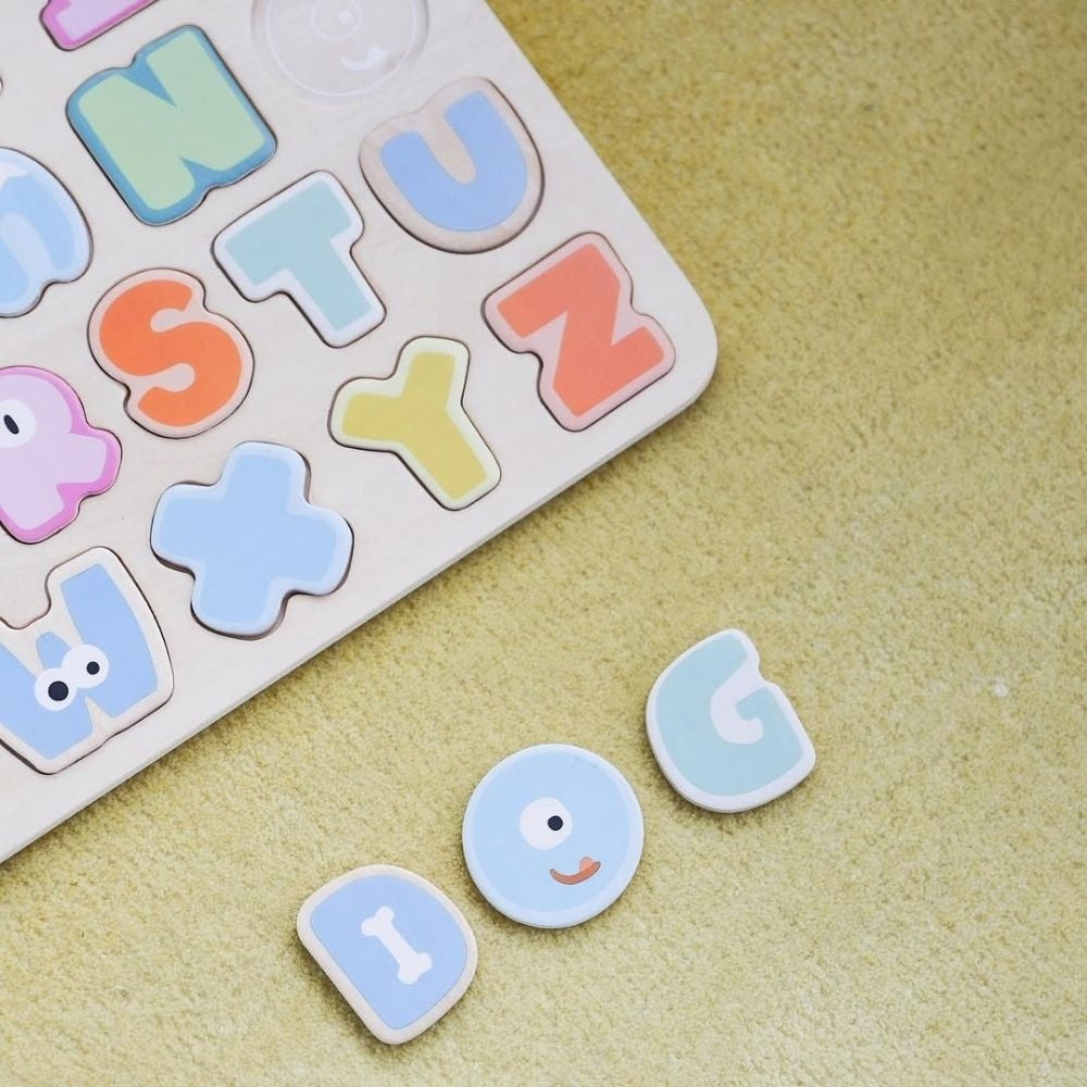 Classic World - Wooden Puzzle - Alphabet A-Z - 27pcs