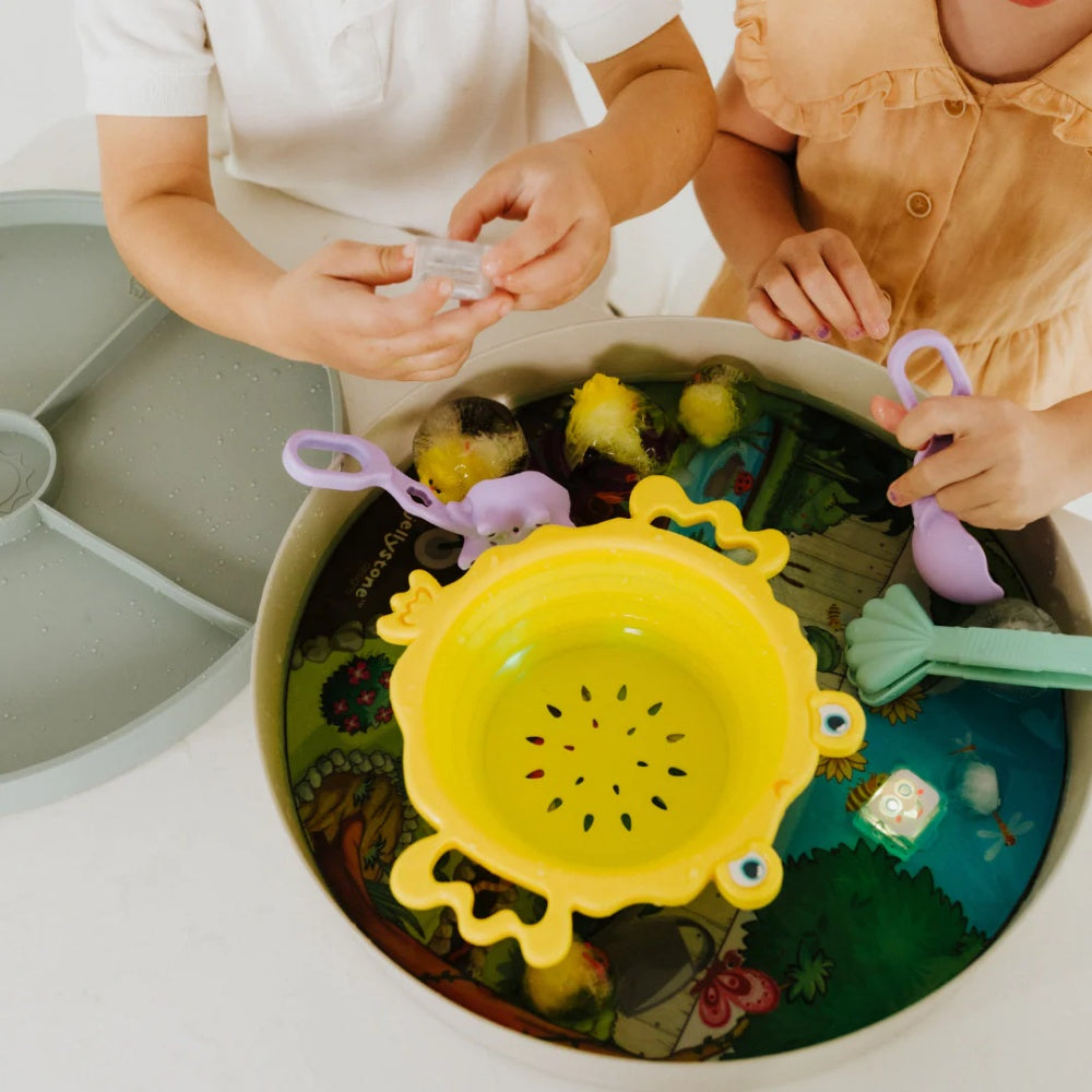 Jellystone Designs - Sensory Tray Play with Illustrated Silicone Lid