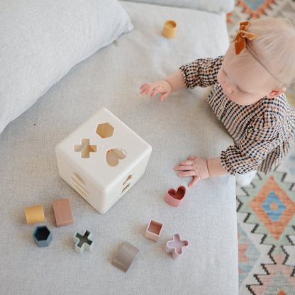 Mushie Shape Sorting Box - Motherhood