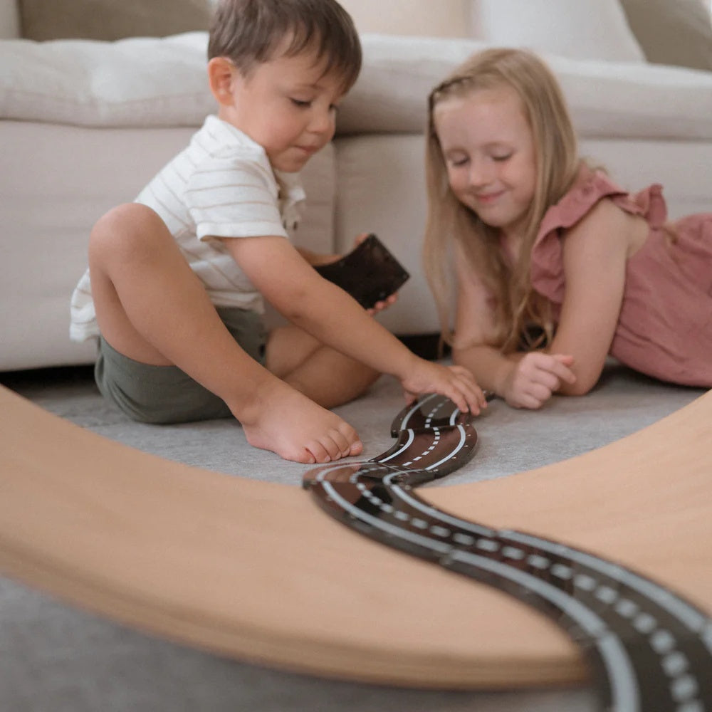 Magna-Tiles - Magnetic Construction Set - XTRAS Roads Set: 12 pcs