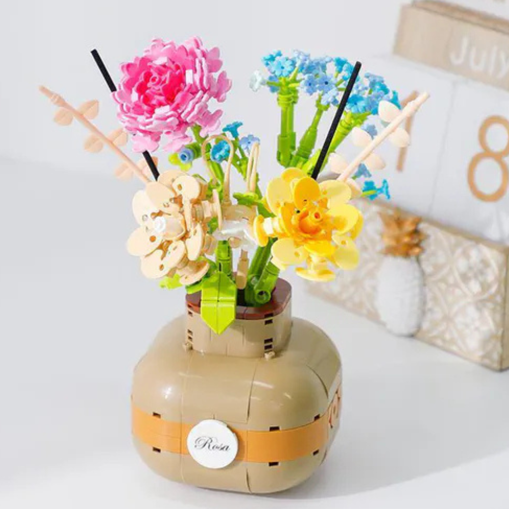 Cogo - Building Block Set - Flower Bouquet in Vase - 542 Pieces - Motherhood