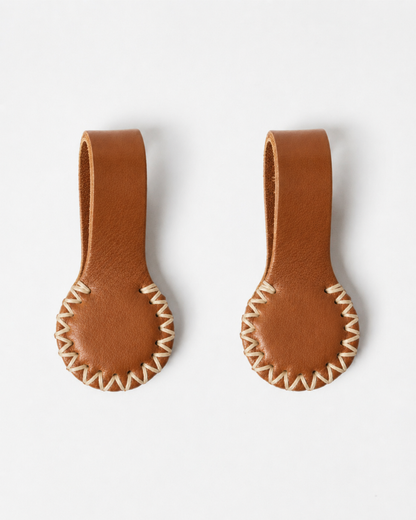 Stella Clip Charlie Brown – Toffee Leather Magnetic Clip