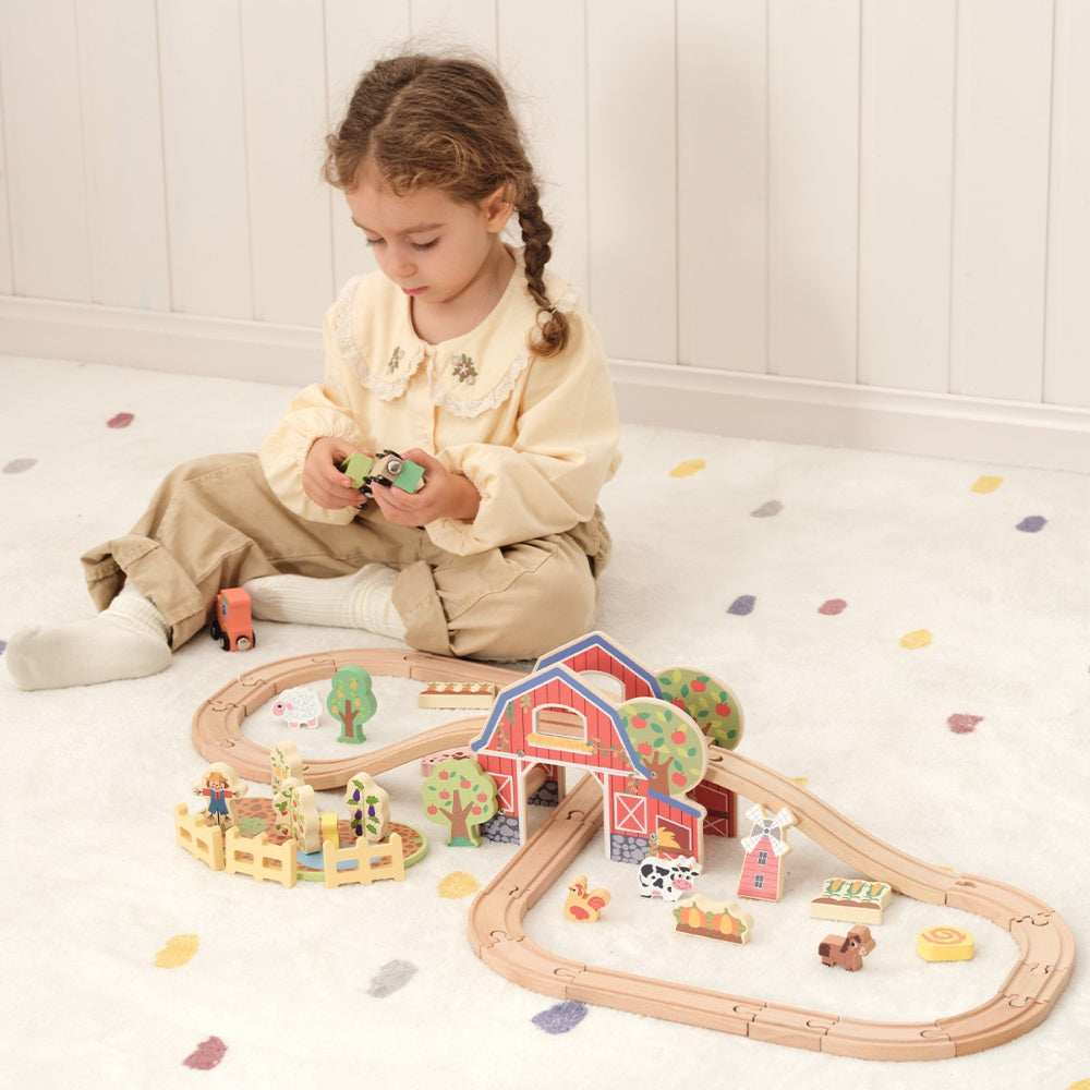 TookyToy - Wooden Farm Train Track Set - 50 Pieces