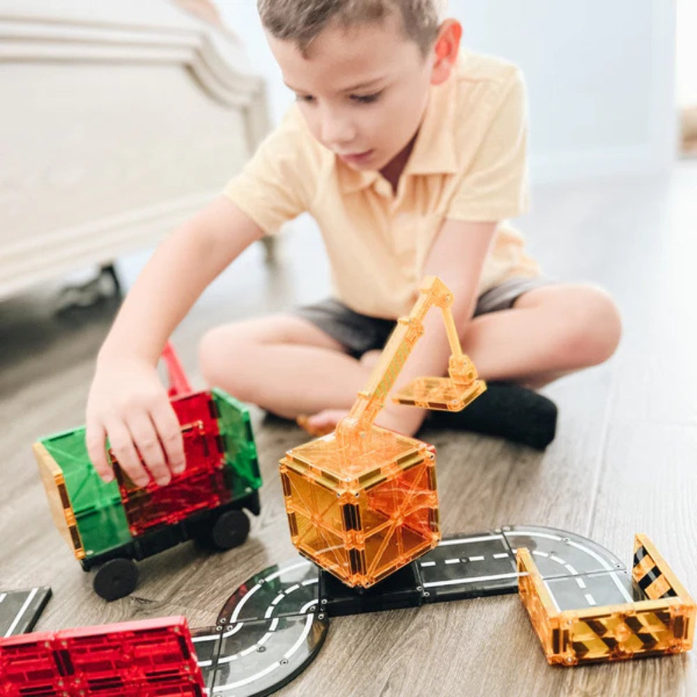 Magna-Tiles - Magnetic Construction Set - Builder - 32pcs