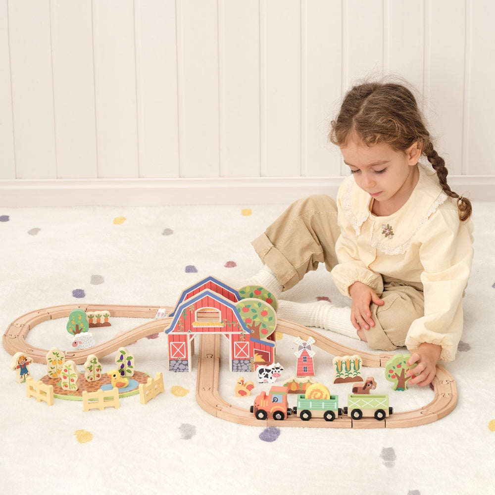 TookyToy - Wooden Farm Train Track Set - 50 Pieces