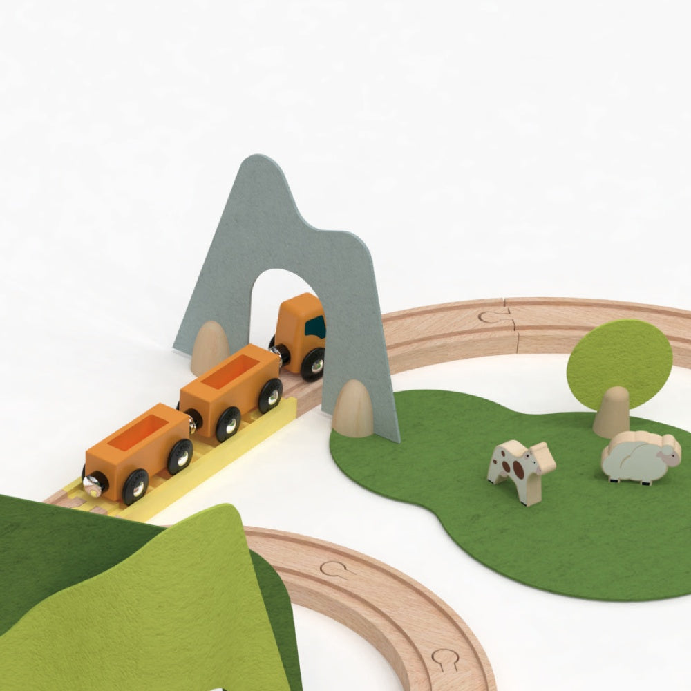 Classic World - Pretend & Play - Natural Wooden Train Set - 100pcs