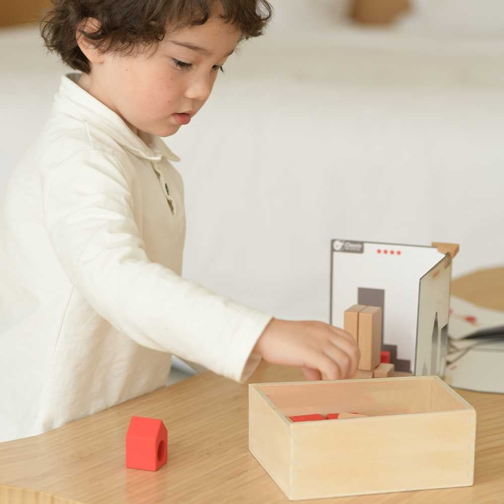 Classic World - Building Blocks - Spatial Thinking Game & Activity Cards