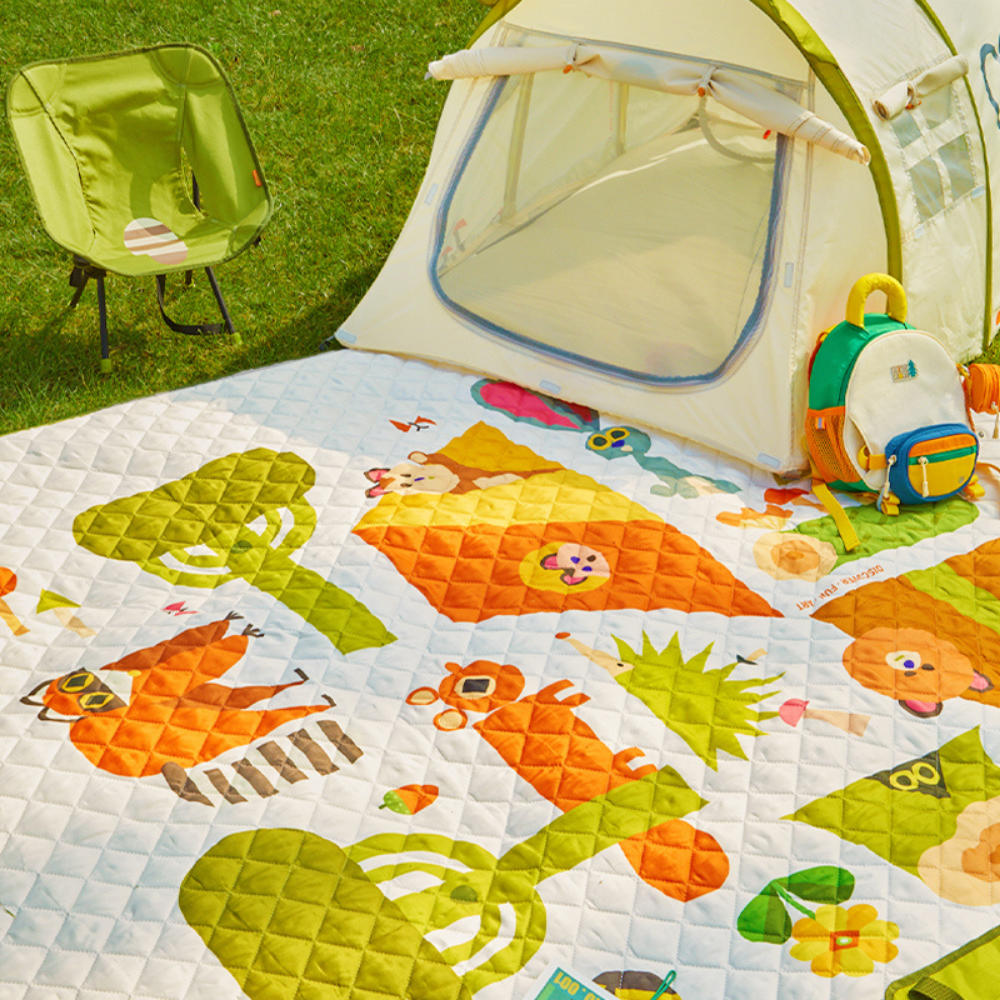 Mideer - Portable Family Picnic Mat with Artist Illustrations - Deer Camp Party