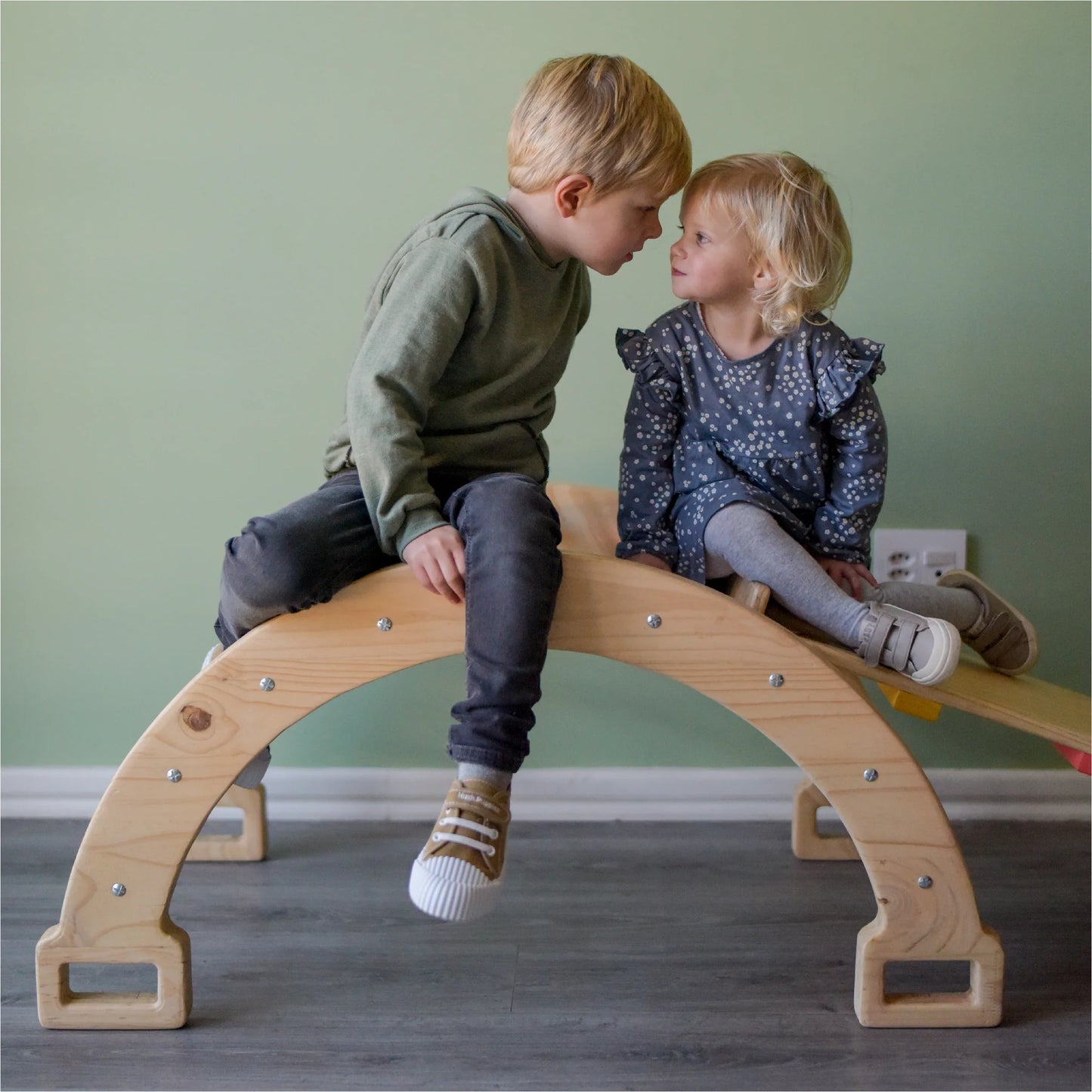 Klim & Klouter Arch for Kids - Montessori