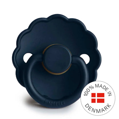 FRIGG Daisy - Round Latex Pacifier - Dark Navy Frigg