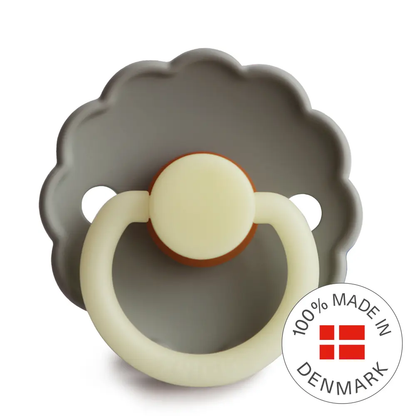 FRIGG Daisy Night - Round Latex Pacifier - Portobello - Motherhood