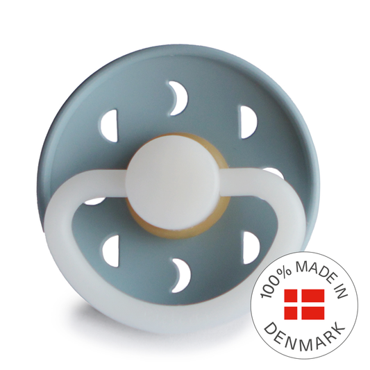 FRIGG Moon Night - Round Latex Pacifier - Stone Blue - Motherhood
