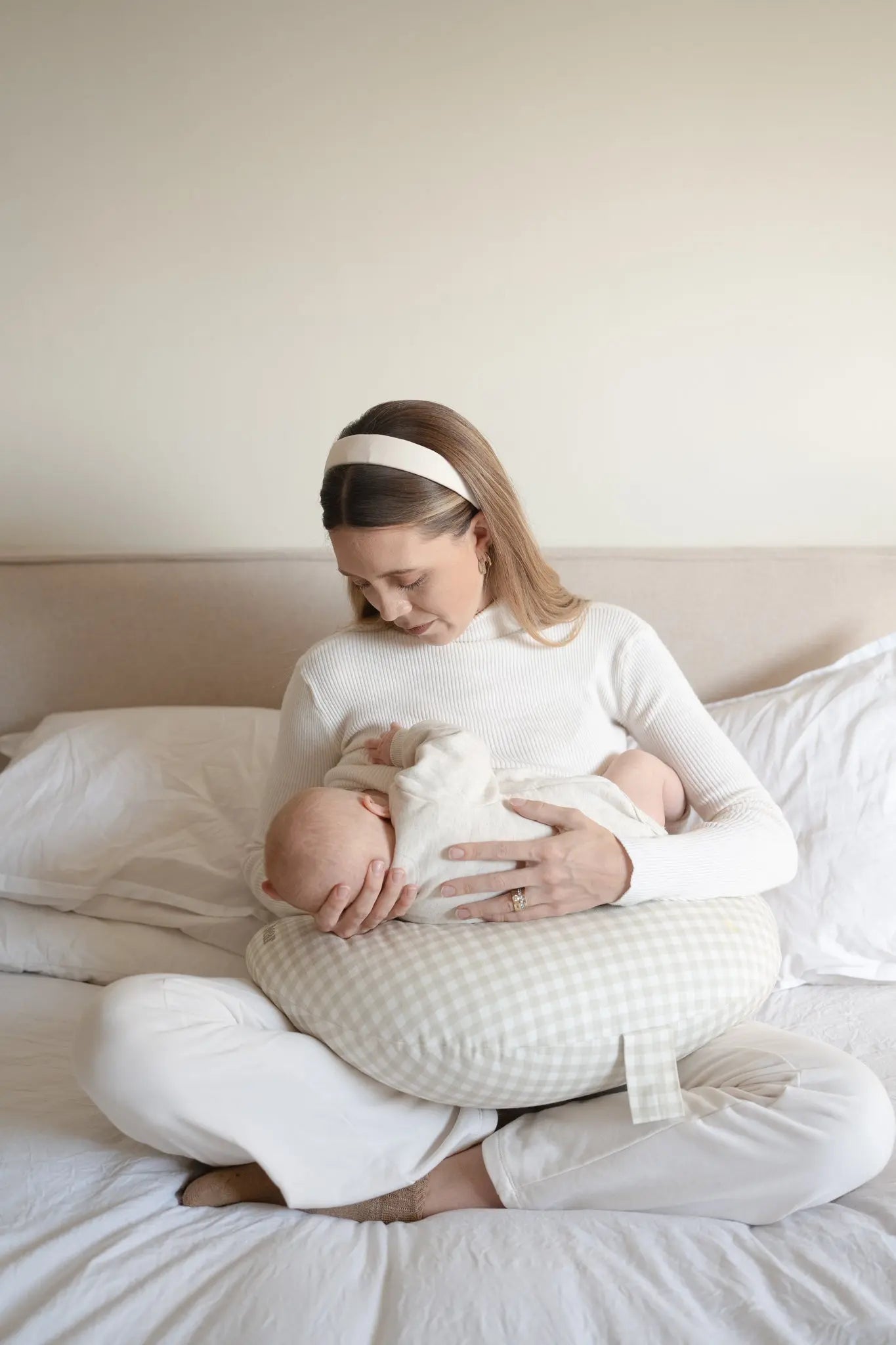 Ava & Bear Crescent Nursing Cushion | Stone Gingham