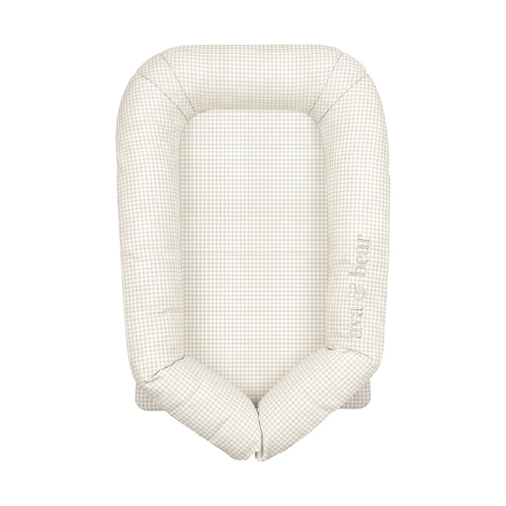Ava & Bear Lounging Pod | Pearl Gingham