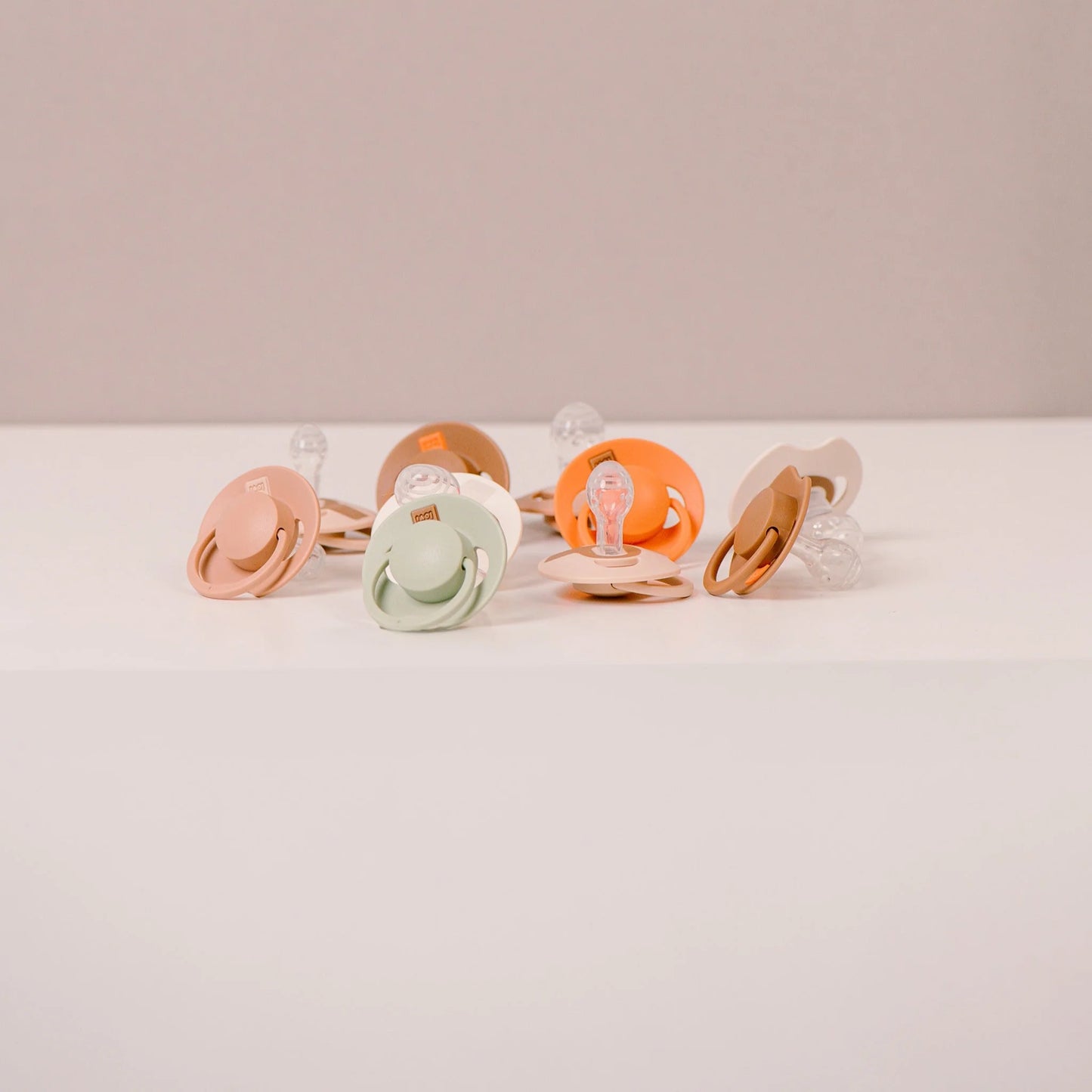 Difrax LOVI Dynamic Pacifier 6-18 Months - Prime