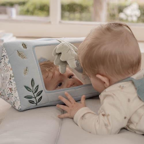 Little Dutch Activity Triangle - Motherhood