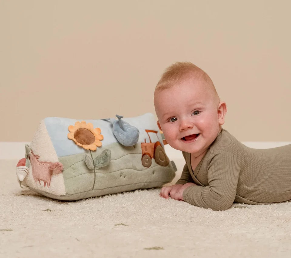Little Dutch Activity Triangle - Motherhood