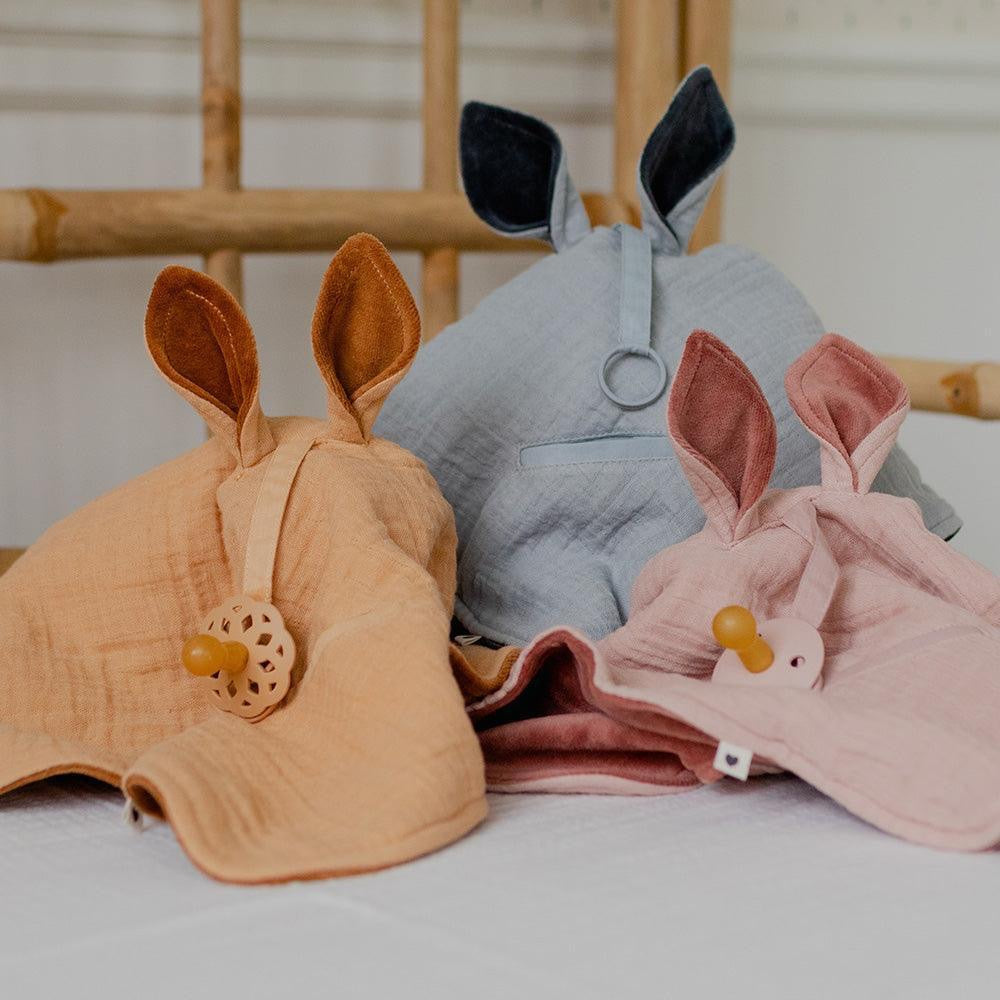 BIBS Cuddle Cloth Kangaroo - Motherhood