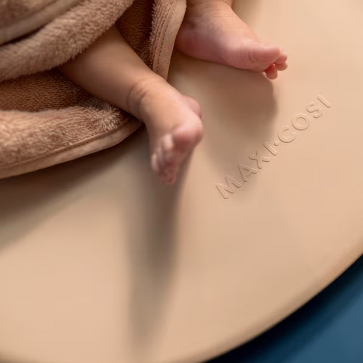 Maxi-Cosi Mavis Changing Mat – Premium Baby Changing Mat