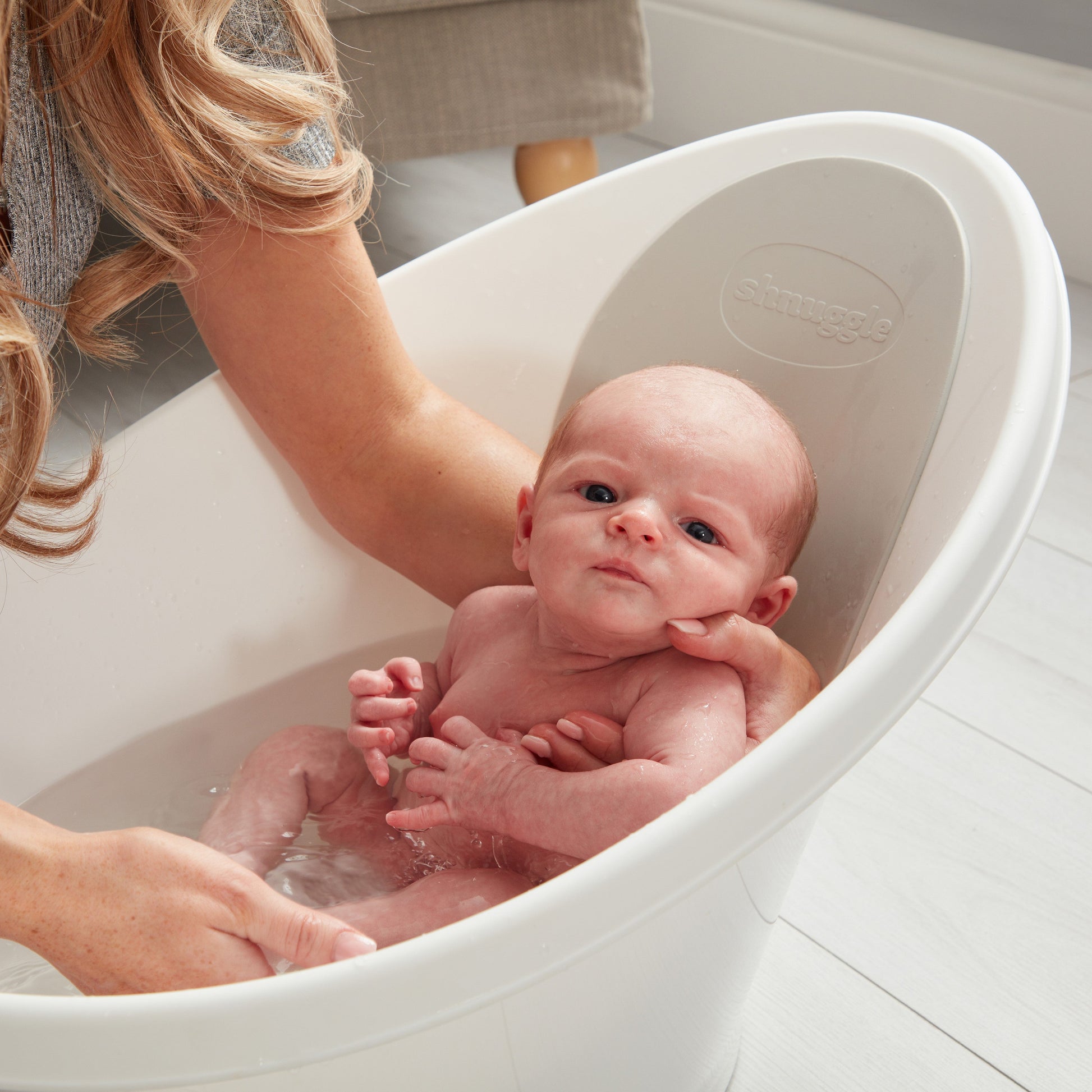 Shnuggle Baby Bath | Newborn baby bath Support with Bum Bump | Compact Bathtub for babies | Bath Seat Suitable from Birth - Motherhood