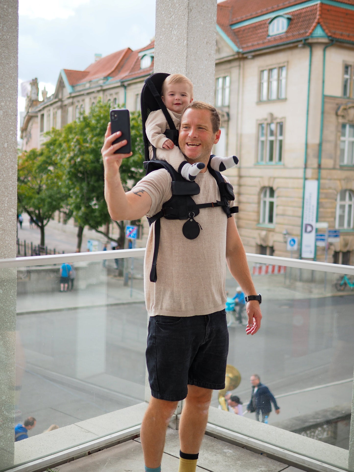 Minimeis G5 Shoulder Carrier - Premium