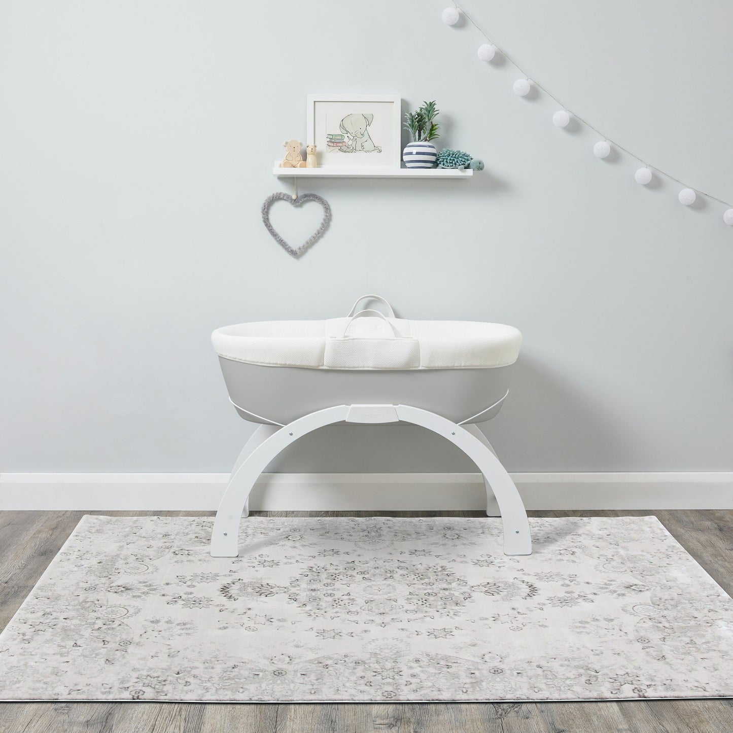 Shnuggle Dreami Clever Baby Sleeper Moses Basket