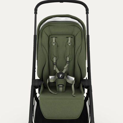 Redsbaby AERON | Compact Urban Pram & Stroller - Motherhood Close-up of Redsbaby AERON South Africa handlebar and chassis design