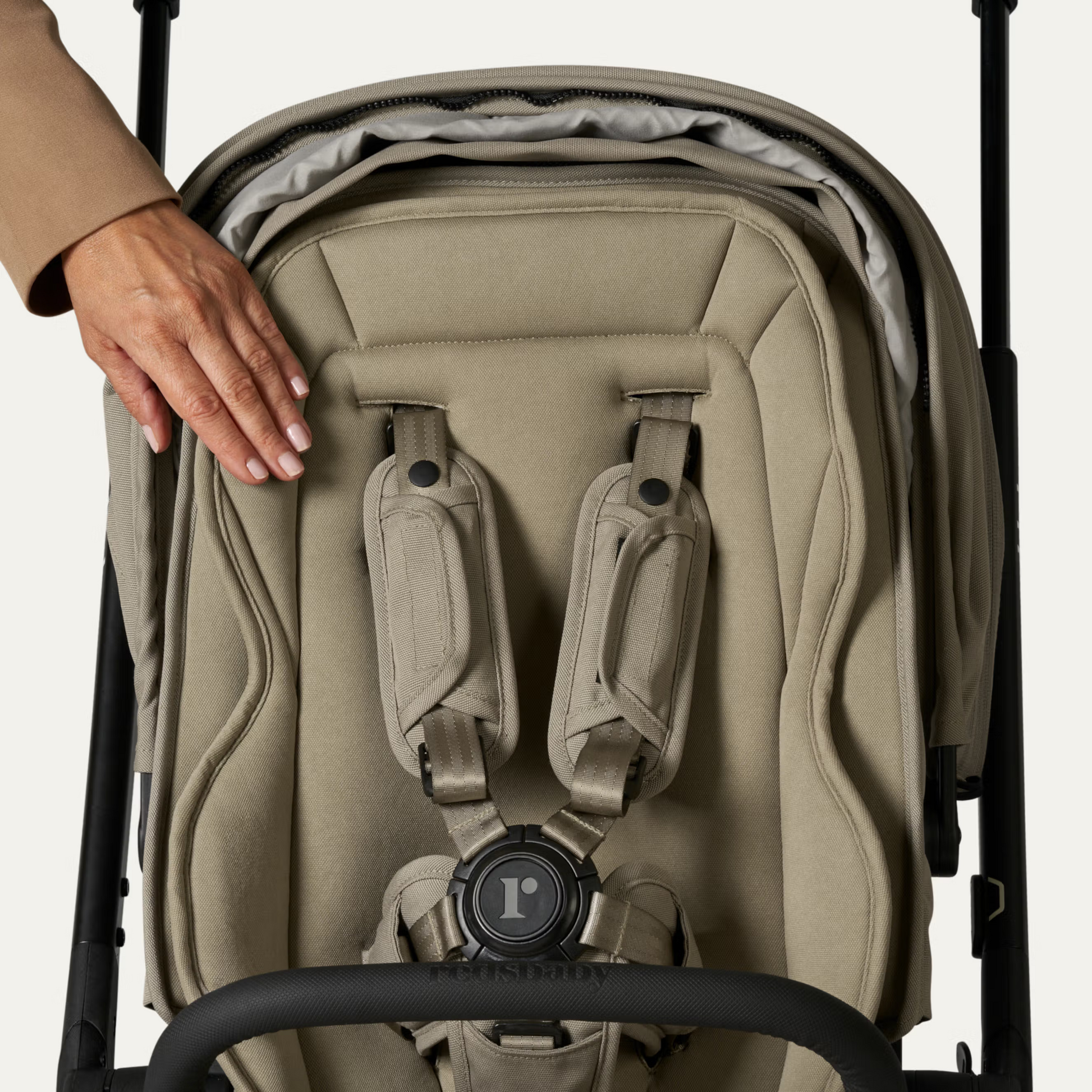 Redsbaby AERON | Compact Urban Pram & Stroller - Motherhood Close-up of Redsbaby AERON South Africa handlebar and chassis design