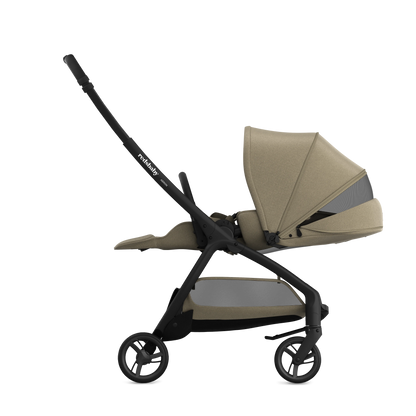 Redsbaby AERON | Compact Urban Pram & Stroller - Motherhood Close-up of Redsbaby AERON South Africa handlebar and chassis design