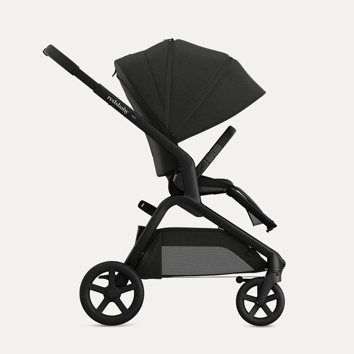 Redsbaby ONIX Bassinet | Full-Size Pram & Stroller - Motherhood Redsbaby ONIX⁺ Bassinet South Africa chassis and bassinet design close-up