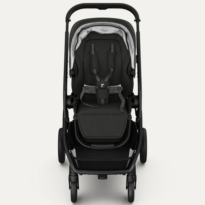 Redsbaby ONIX Bassinet | Full-Size Pram & Stroller - Motherhood Redsbaby ONIX⁺ Bassinet South Africa chassis and bassinet design close-up
